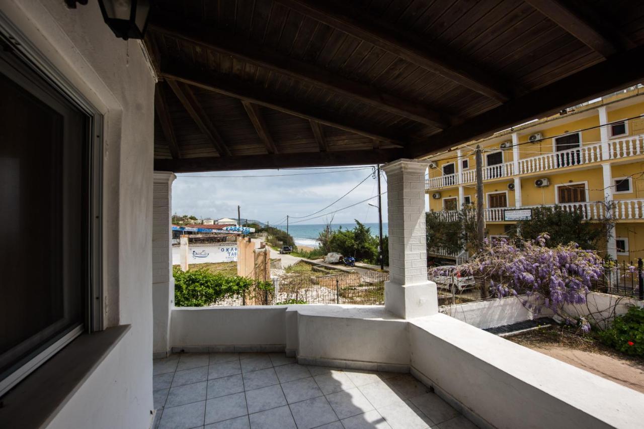 Pantelis Apartments Agios Georgios  Exterior photo